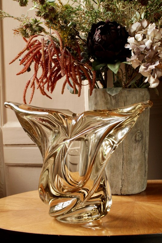Stunning Daum 70’S Smokey Vase-house-of-hummingbird-8c0f002f-54c3-4290-b3e7-1b2799420593-main-638061835513088378.jpeg