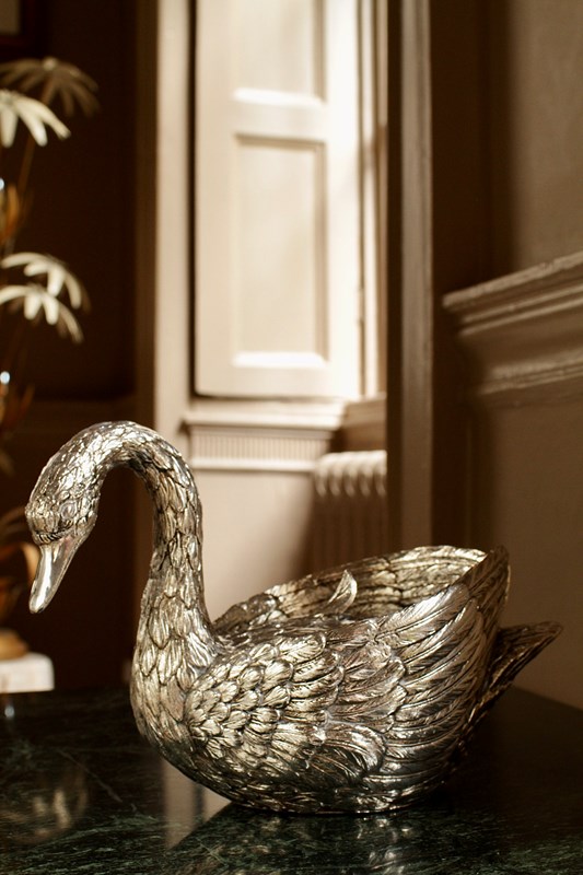 A Vintage Silver Swan Ice Bucket By 'Mauro Manetti'-house-of-hummingbird-img-5244-main-638280670976797182.jpeg