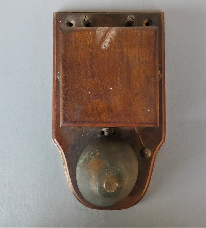 Circa 1920s butlers/servants bell box bell-hunter-campbell-antiques-p1000138-main-637407202222312628.JPG