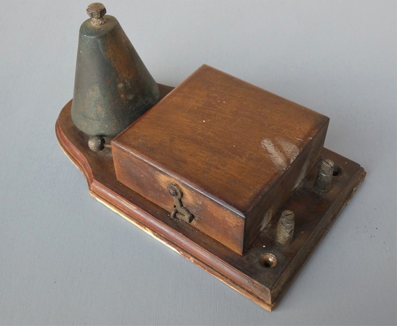 Circa 1920s butlers/servants bell box bell-hunter-campbell-antiques-p1000146-main-637407199829666233.JPG