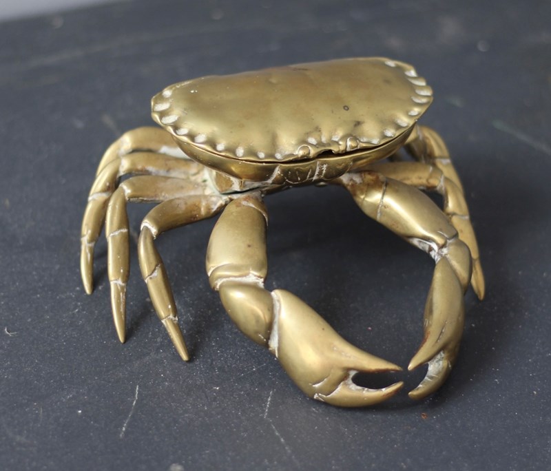 Victorian Crab Inkwell -it-s-antiques-img-1241-main-638297842126221468.jpeg