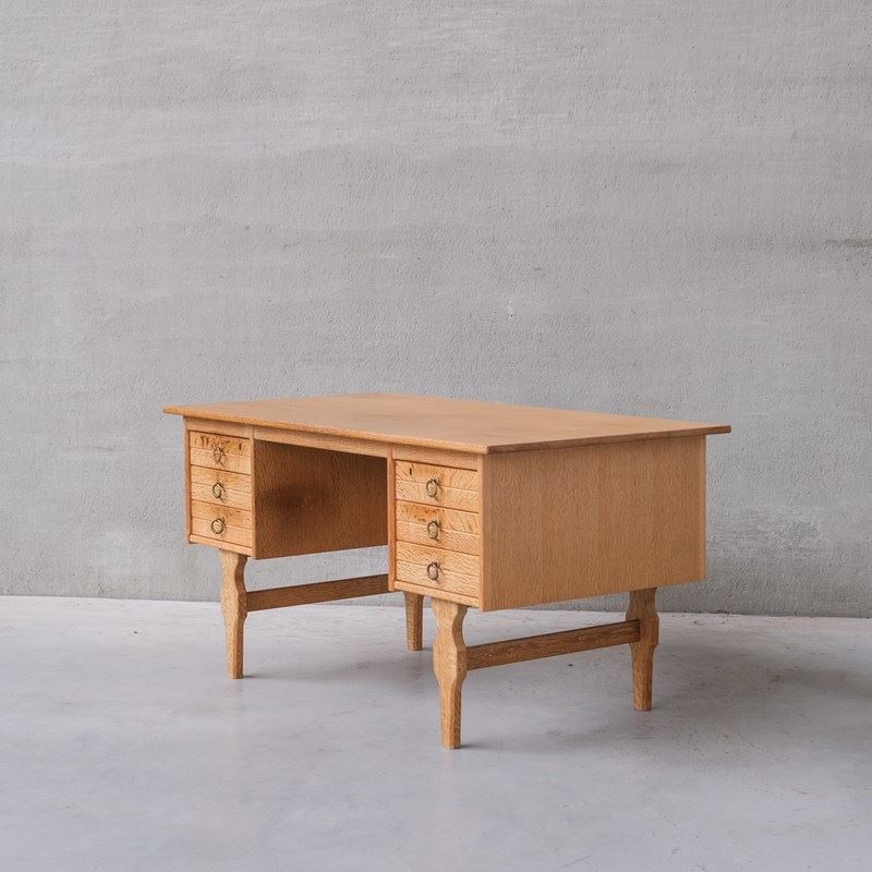 Mid-Century Danish Oak Desk Attr. To Henning Kjaernulf-joseph-berry-interiors-dscf0951-main-638366957773370031.JPG
