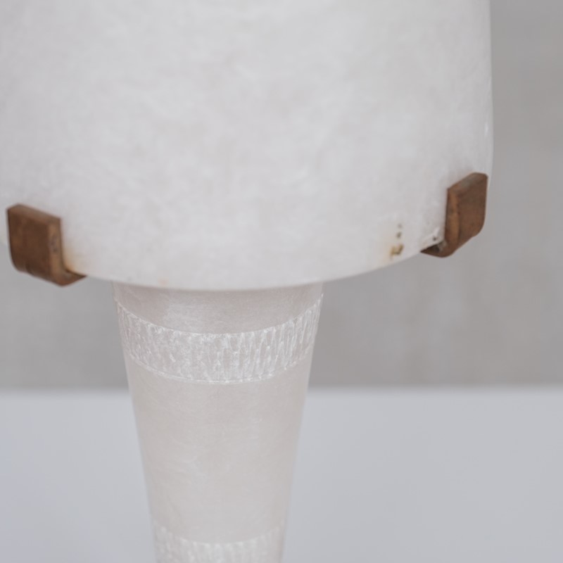 Alabaster French Mid-Century Table Lamp (6/7)-joseph-berry-interiors-dscf2536-main-637957380456914248.JPG
