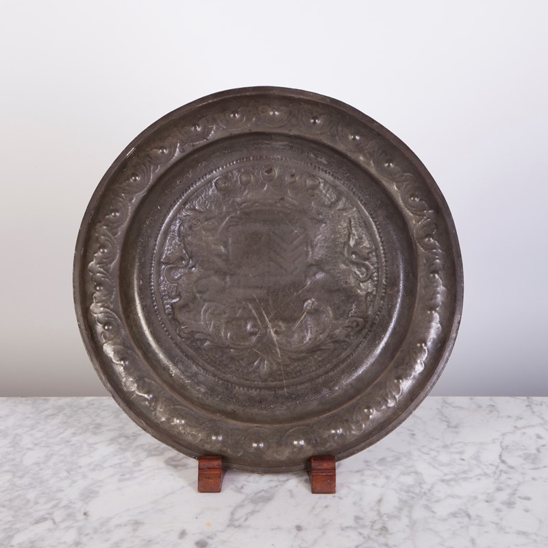 Decorative 19th c. Pewter plate with armorial-ljw-antiques-1030-2-main-637464099443189754.jpg