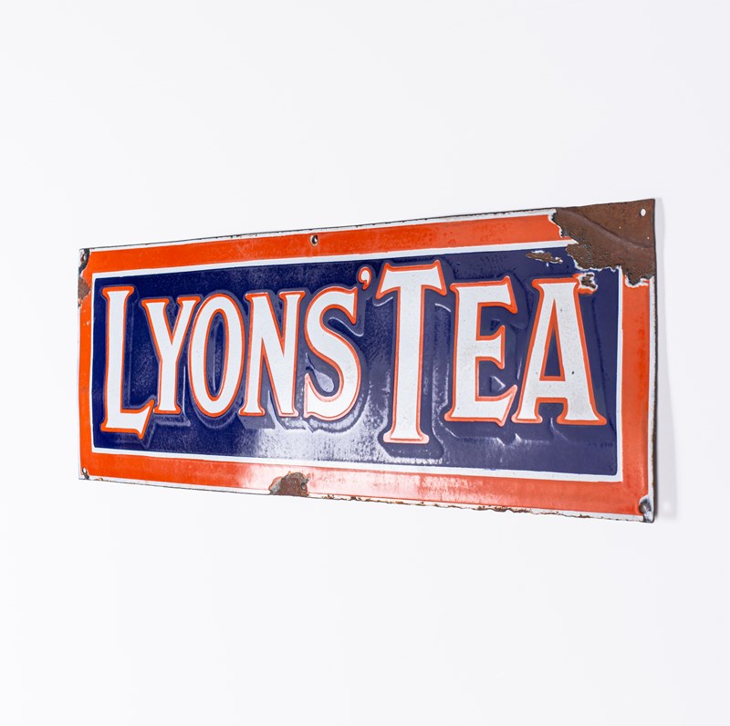  A Small Lyons' Tea Enamel Banner Sign-ljw-antiques-1590-2-main-638354126660312346.jpg