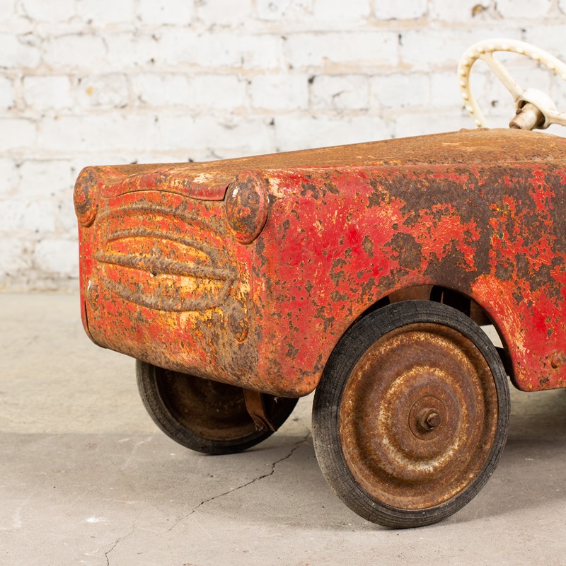 Vintage tin 'barn find' pedal car-ljw-antiques-1752-9-main-637935052733167334.jpg