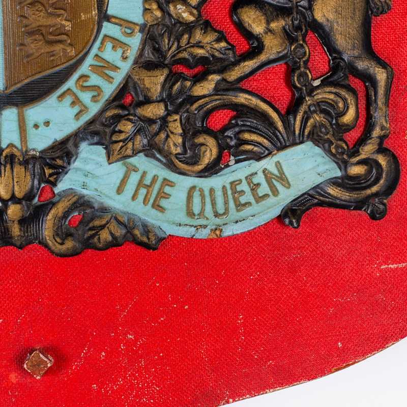 Pressed Card Victorian Royal Coat Of Arms Flag Holder-ljw-antiques-2058-6-main-638354215123869443.jpg