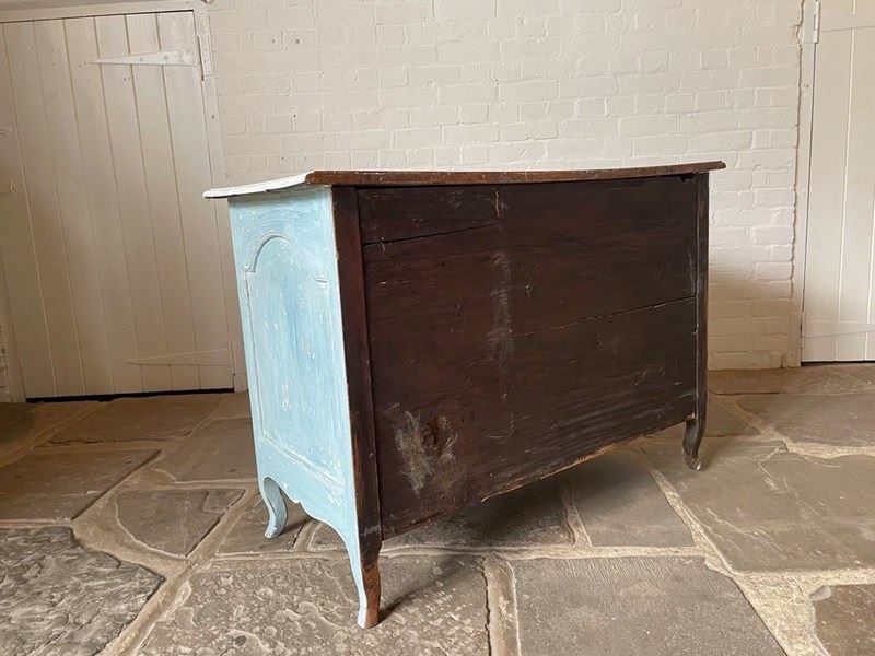 French Painted Commode-louise-hall-decorative-french-commode-5-main-638216672905939276.jpeg
