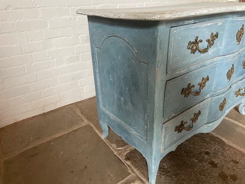 French Painted Commode-louise-hall-decorative-french-commode-6-main-638216672821090738.jpeg