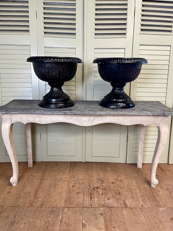 Antique Victorian Tazza Urns, Cast Iron-lovingly-made-furniture-img-1725-main-638067930753896807.jpeg