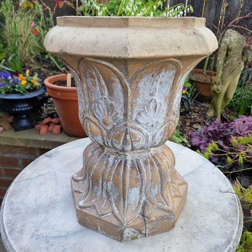 19Th Century Well Patinated Scottish Terracotta Garden Urn