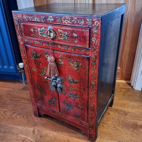 Early 20Th Century Red Chinoiserie Cupboard