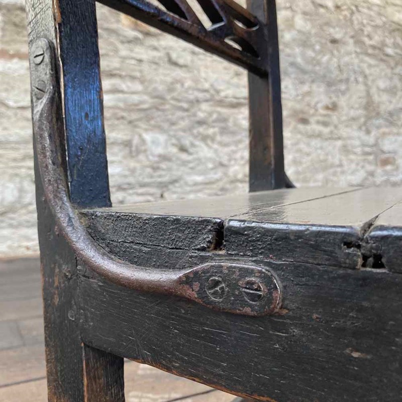 Antique Welsh child's rocking chair-marc-kitchen-smith-ks7411-img-3146-1000px-main-637733596043243261.jpg