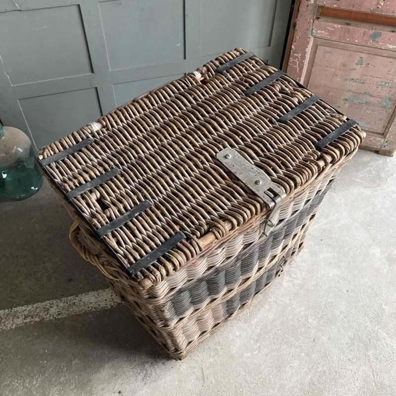 Vintage Laundry Basket - Log Bin-marc-kitchen-smith-ks7775-img-6331-1000pxjpeg-main-638119009718704923.jpg