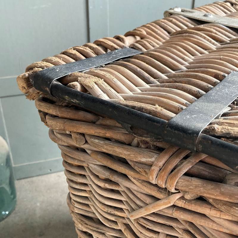 Vintage Laundry Basket - Log Bin-marc-kitchen-smith-ks7775-img-6344-1000pxjpeg-main-638119009697923534.jpg