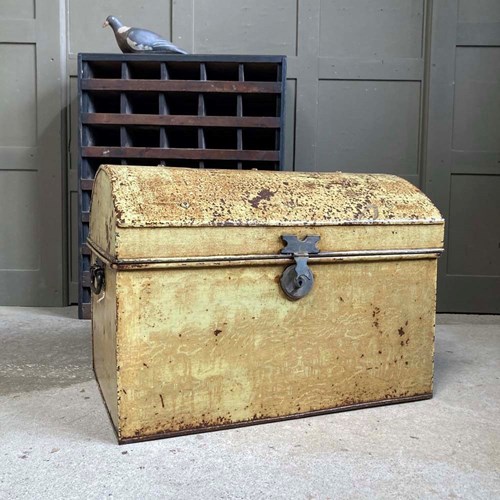 Victorian Tole Carriage Trunk