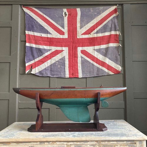 Antique Pond Yacht Hull (Green)