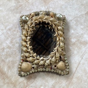 Antique Sailor's Shellwork Valentin...