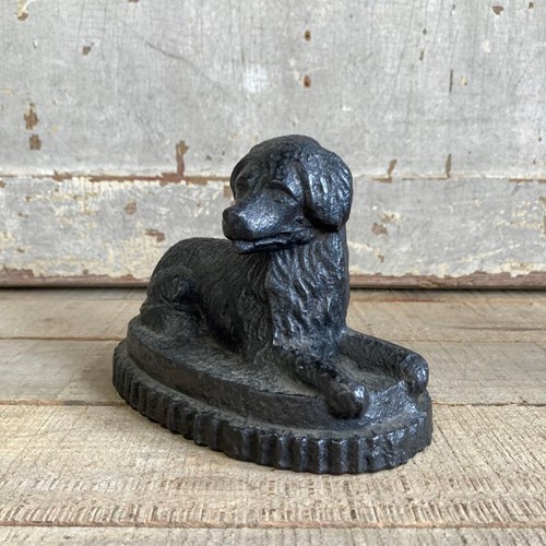 Regency Cast Iron Spaniel Dog