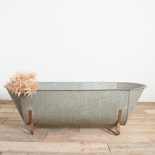 Large Vintage Galvanised Zinc Bath Trough Planter -BQ