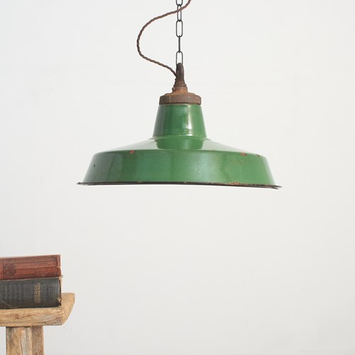 Antique Green Benjamin Enamel Pendant Light – B