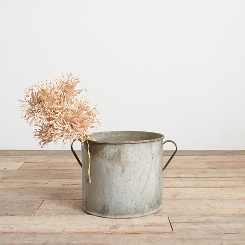 Vintage Galvanised Bucket Garden Planter – Large