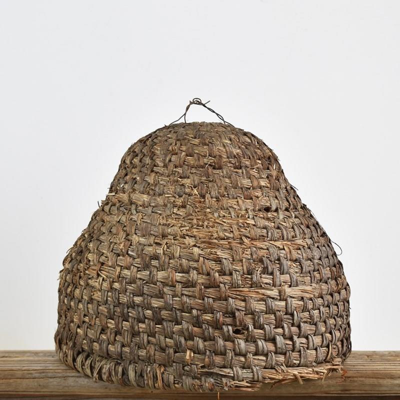 Antique French Bee Skep -Q-mayfly-vintage-dsc-0319-11-2000px-main-638296996077481697.jpg