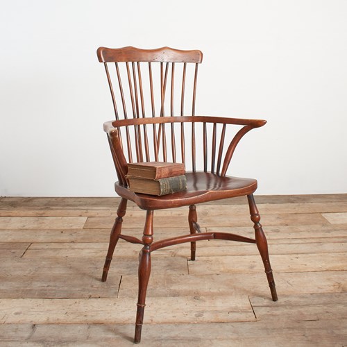 Antique Windsor Arm Chair – Brace Comb Back