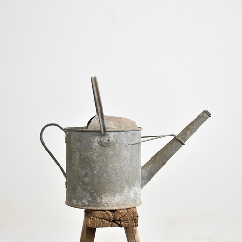 Antique Galvanised Watering Can -E