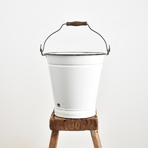 White Vintage Enamel Bucket – C