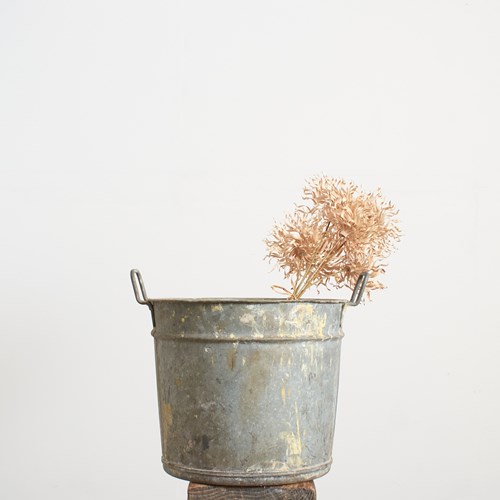 Vintage Galvanised Bucket Garden Planter Small – Thin Handle- B