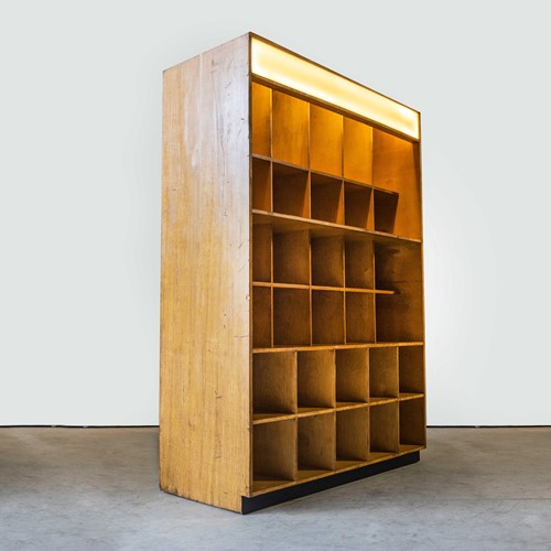 1950'S Large Haberdashery Pigeon Hole Shelvingunit