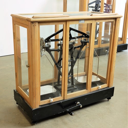 1950’s Russian Double Balance Scale – Medium