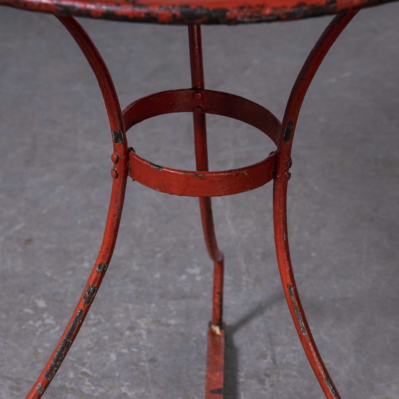 1950's French Small Round Gueridon Table (1353)-merchant-found-1353c-main-637744670305610152.jpg