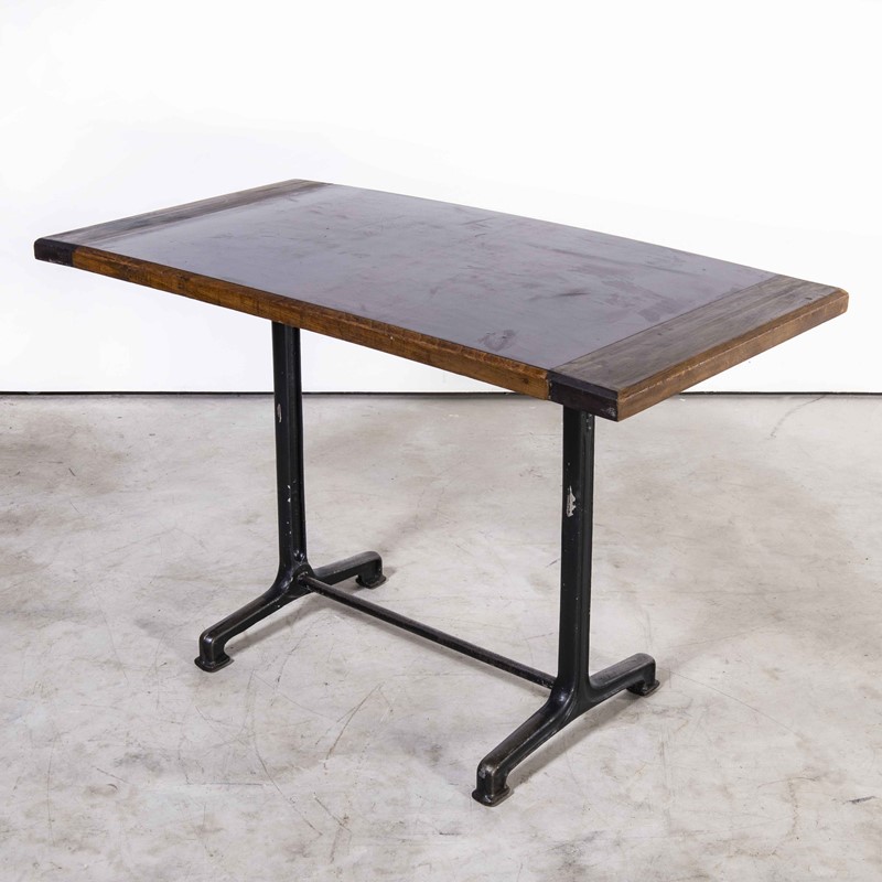 1930's Cast Base Fischel Bistro Table 1486.9-merchant-found-14869y-main-637843180768179679.jpg