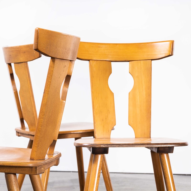 1950's Alsace Regional Blonde Chair - Set Of Six-merchant-found-2228a-main-638103519387972207.jpg