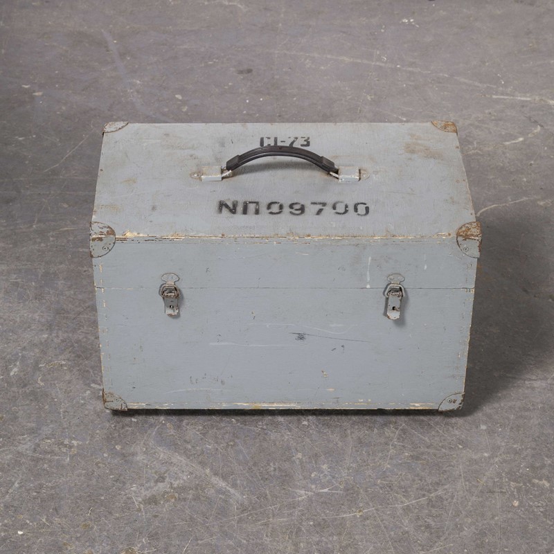 1960's Russian Industrial Equipment Box Side Table-merchant-found-2567b-main-637480265012043340.jpg