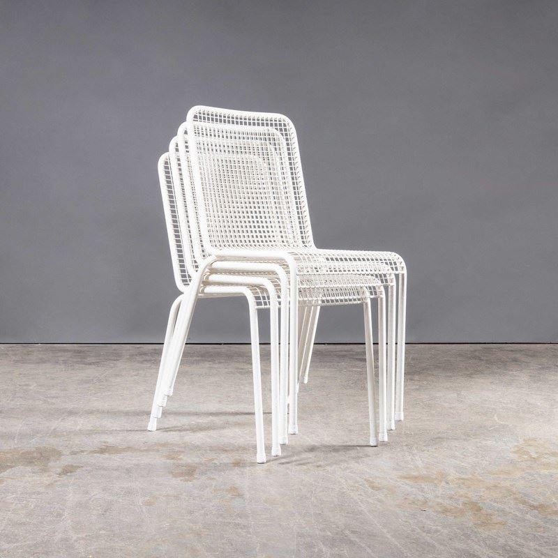 1970'S French Original Wire Mesh White Outdoor Dining Chairs - Set Of Four-merchant-found-28054g-main-638272933132727555.jpg