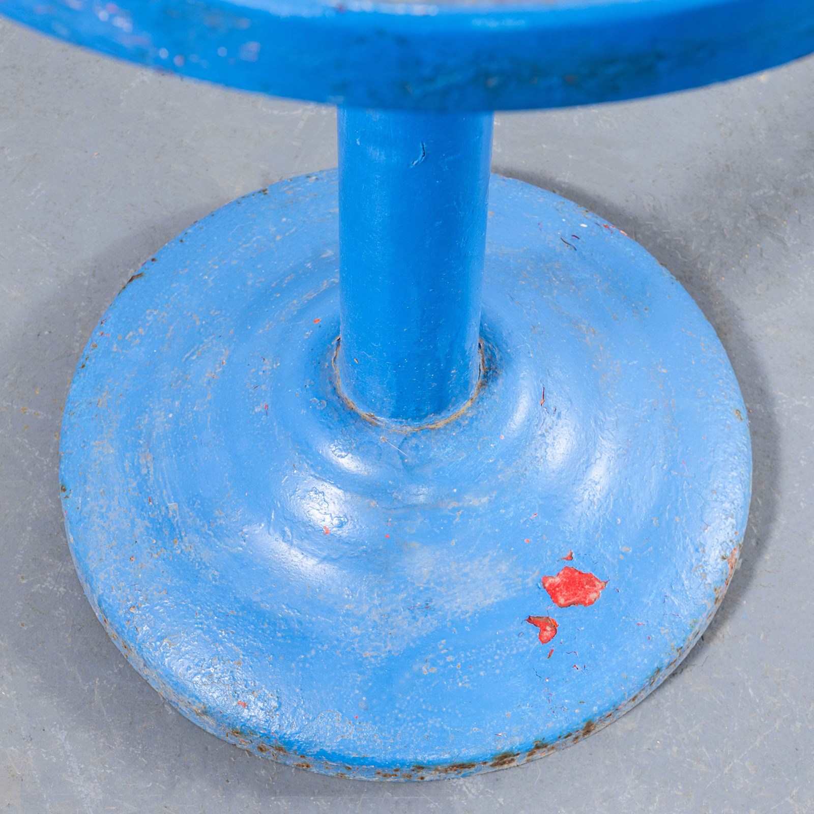 ヴィンテージ　オリジナル　TOLIX H-STOOL 1950s H-Stool | Hスツール by Xavier Pauchard | Tolix | Generate Design
