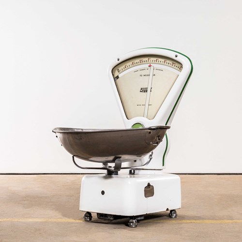 1960'S Avery Enamelled Kitchen Scales