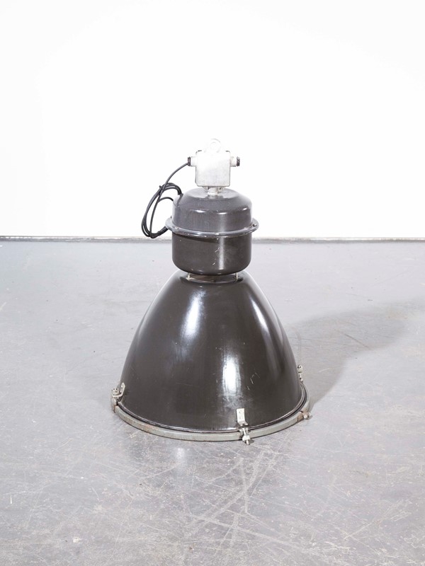 1960's Industrial Black Enamel Pendant Lamps-merchant-found-769888-main-637262770756290575.jpg
