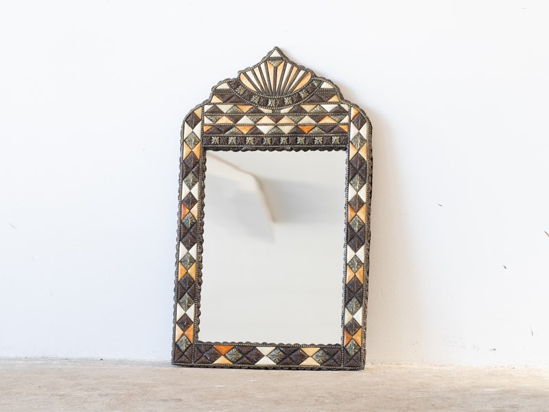 Inlaid Moroccan Mirror-modants-2050-2-main-638303781104817749.jpg