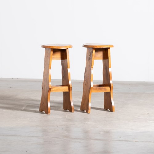 Naturalistic Elm Bar Stools