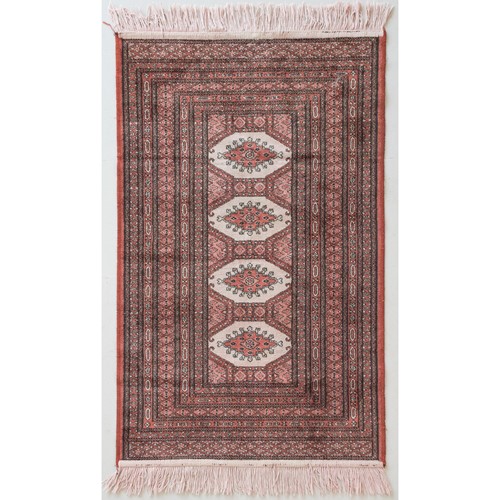 3490 Handwoven Vintage Rug 2'4x3'11