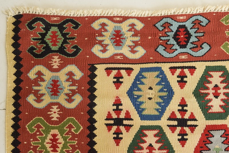 Colourful Handwoven Kilim Rug-modern-decorative-1144-colourful-handwoven-kilim-rug-5-main-637953092410175854.jpg