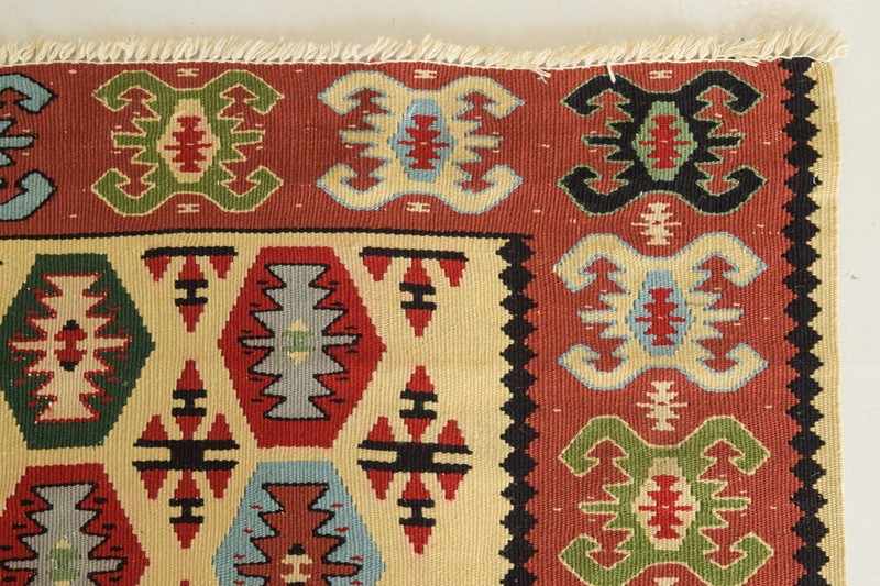 Colourful Handwoven Kilim Rug-modern-decorative-1144-colourful-handwoven-kilim-rug-6-main-637953092421894040.jpg