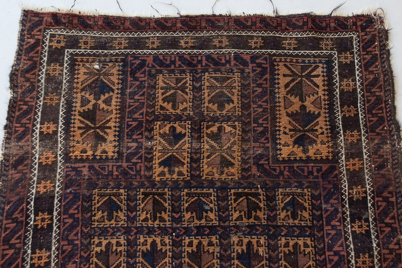 Antique Baluch Handwoven Prayer Rug-modern-decorative-1170-rug-3-main-638013331835249585.jpg