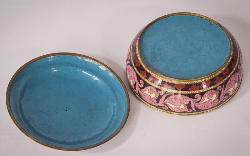 Cloisonné Enamel Circular Box-modern-decorative-1350-enamel-box-9-main-637890733209155664.jpg