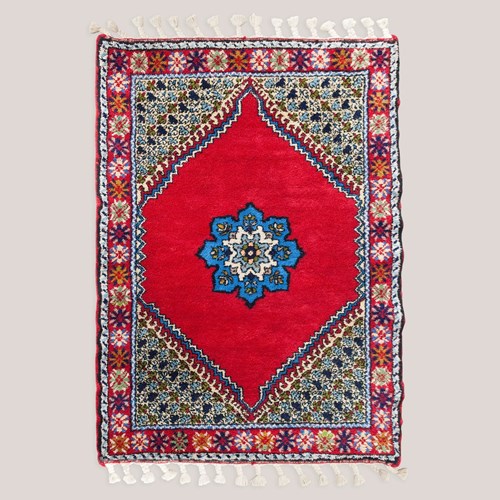Vintage Hand-Knotted Moroccan Berber Wool Rug - 180 × 123 Cm