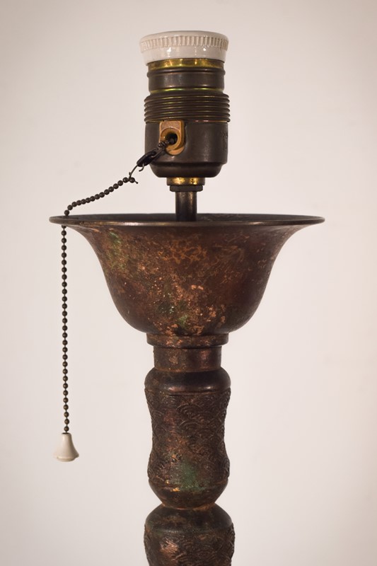 Oriental Style Brass Table Lamp Stand-modern-decorative-746-brass-stand-lamp--2-main-637471877557577179.jpg